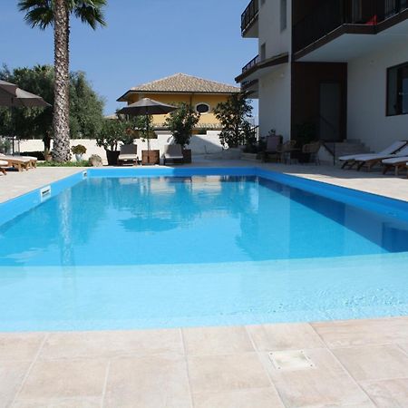 סירקוזה Amada Hotel Siracusa מראה חיצוני תמונה
