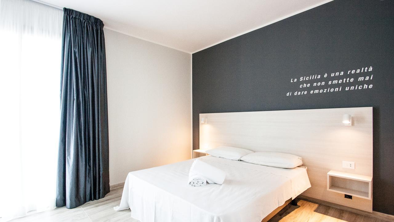 סירקוזה Amada Hotel Siracusa מראה חיצוני תמונה